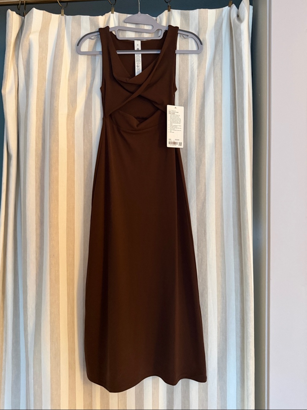 lululemon athletica Lava Cake Sleeveless Cutout Nulu Twist front Midi Dress XXS
